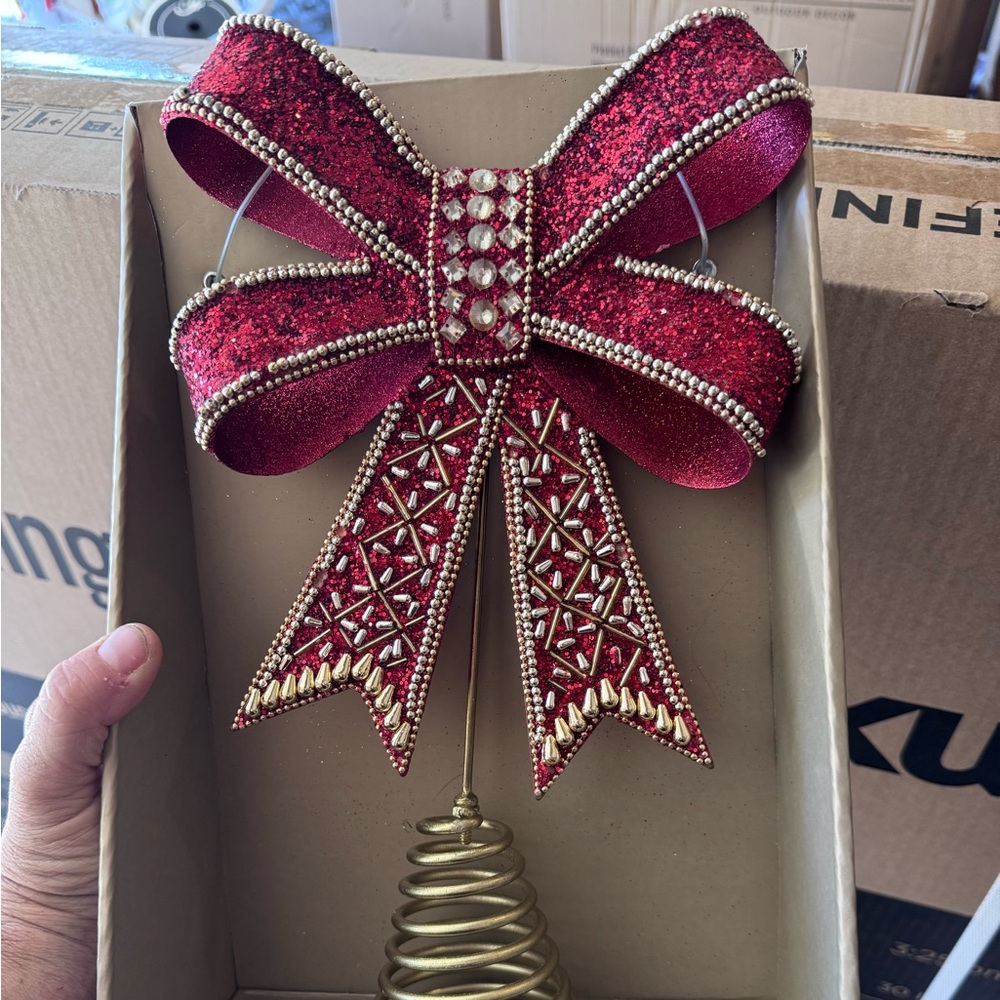 Bow tree topper